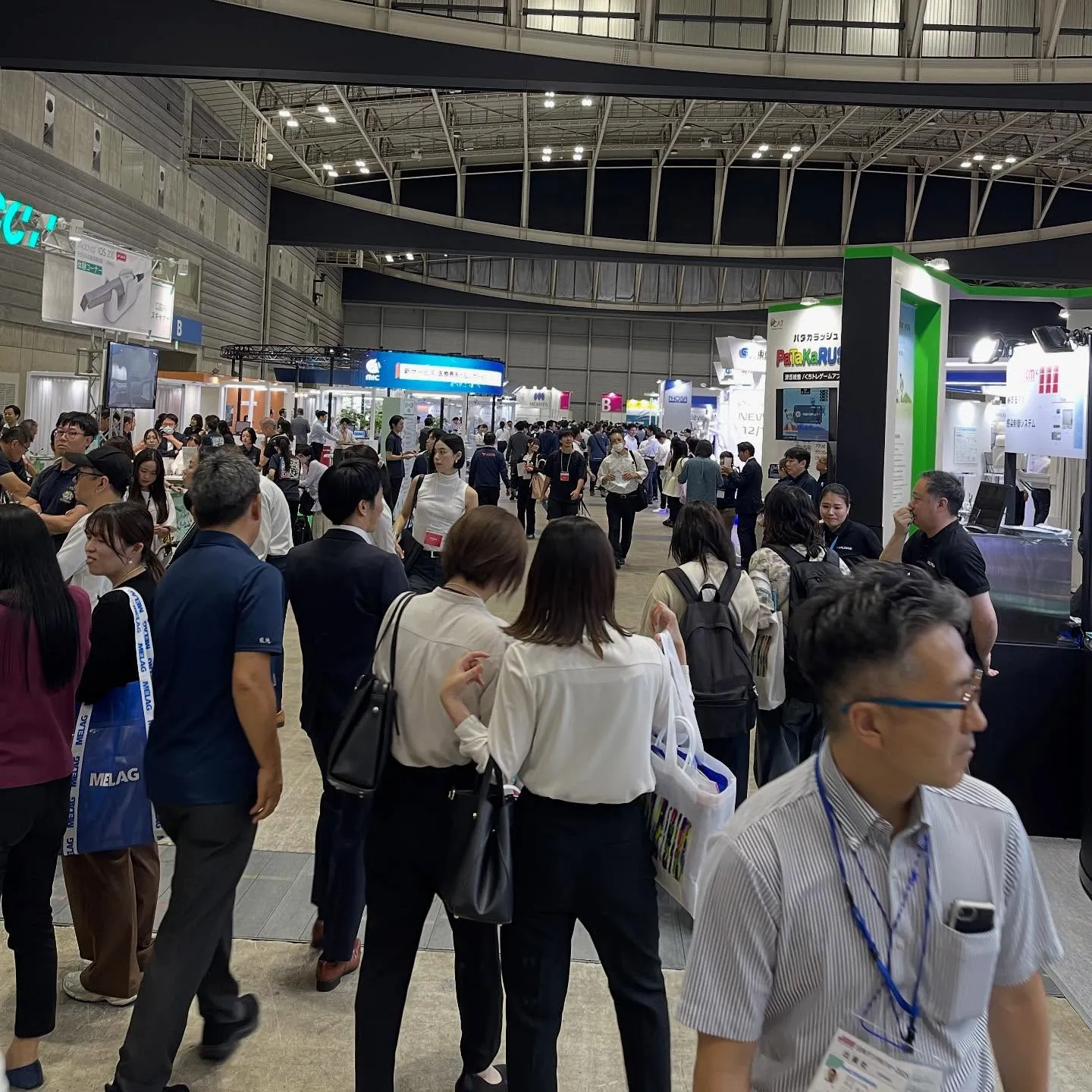 先日、横浜で開催されたデンタルショーに日曜日に行ってきました...