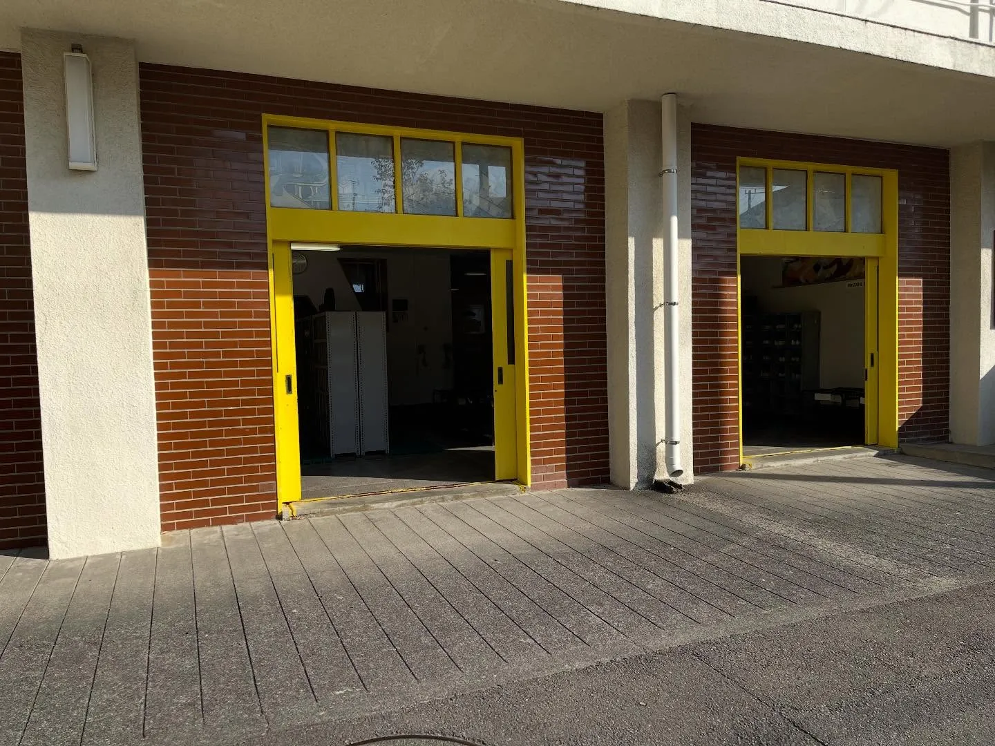 先日、私たちの歯科医院で担当している小学校に就学時歯科検診を...