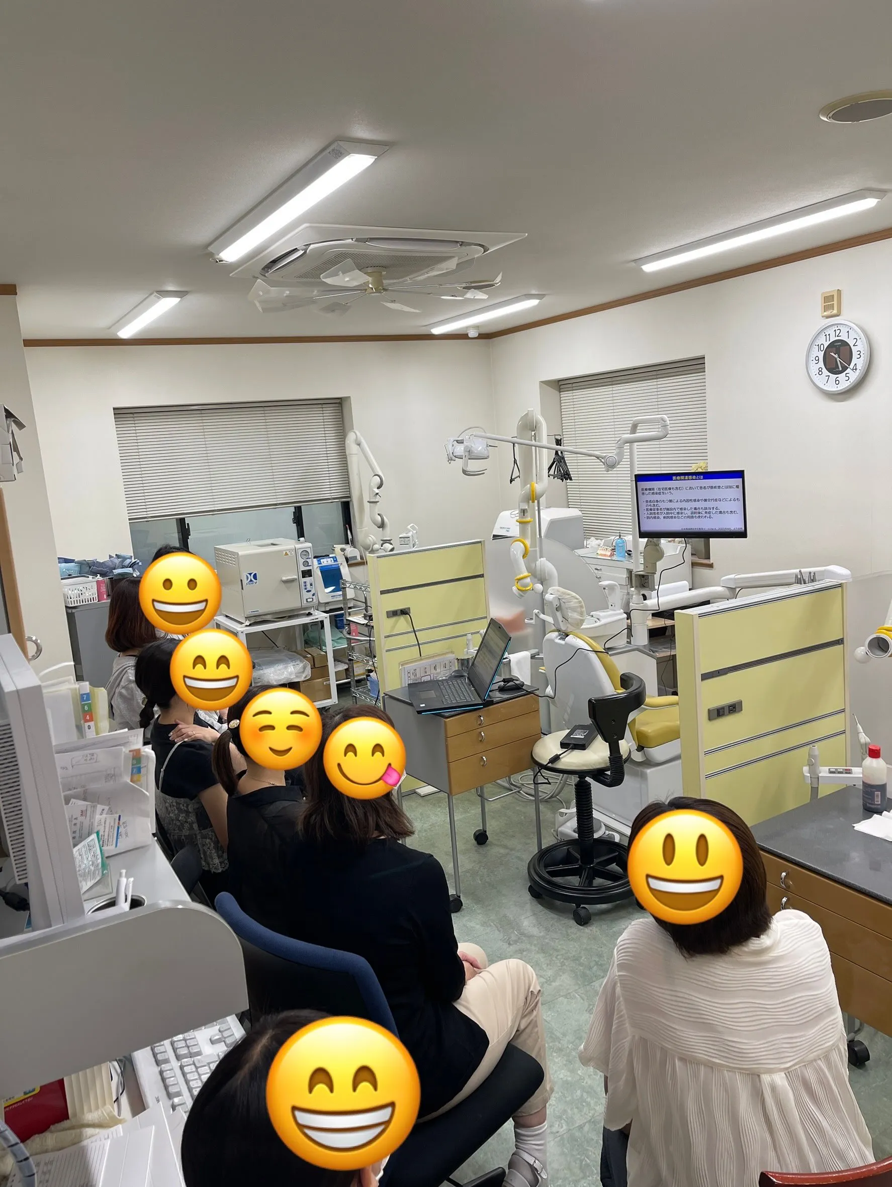 スタッフ全員で集まり、恒例となっている医療安全についての研修...